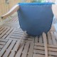 paire de fauteuils bridges velours bleu canard vue de dessous