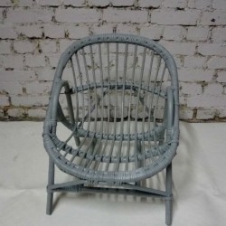 fauteuil rotin pour enfant - vintage