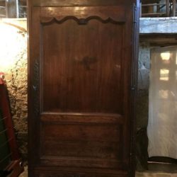 Armoire une porte, homme debout, bonnetière XIXe