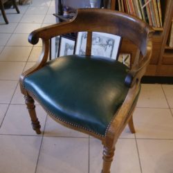 ancien fauteuil de bureau