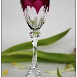 Verre à vin du Rhin (Roemer) en cristal de Saint Louis modèle Chambord