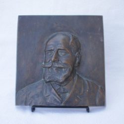 Bas relief en bronze