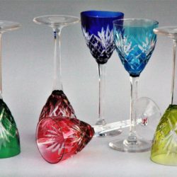 Série de 6 verres Roemer en cristal de St Louis modèle Chantilly