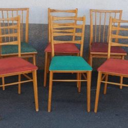 Lot de 6 chaises et deux fauteuils vintage